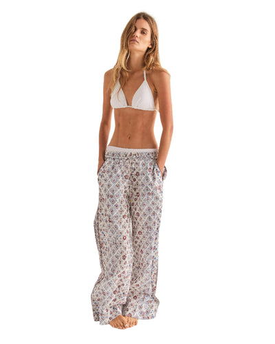 Mia Pant