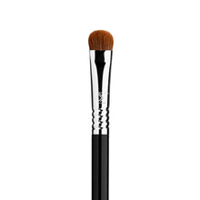 Load image into Gallery viewer, Eye Shading Brush E55
