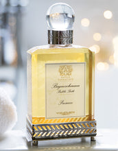 Load image into Gallery viewer, Philadelphia Boutique Spa, Luxury Home Fragrance, ANTICA FARMACISTA, ironwood bubble bath, beautiful bottle with lights in the background, Victoria Roggio Beauty, Philadelphia Home Fragrance, Luxury Home Fragrance
