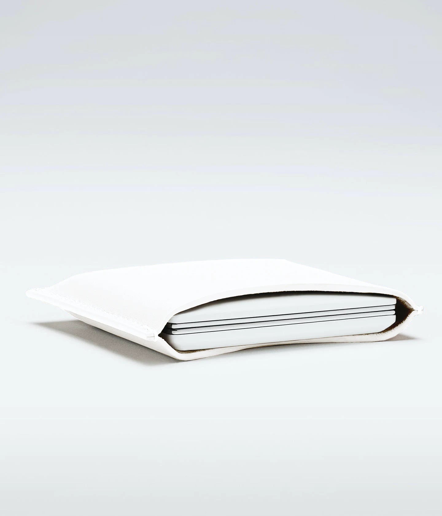La Bouche Rouge Compact Case - Thumbnail 3
